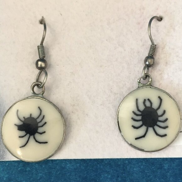 7 pairs dangle earrings - beaded - chains - ceramic - fused glass - sun and moon - Picture 6 of 8